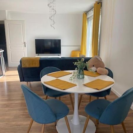 Appartement 3P Gare Terrasse Et Parking Prive Franconville  Eksteriør billede